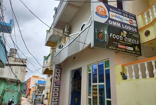Om Lodge