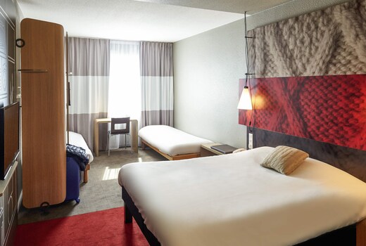 ibis Cholet