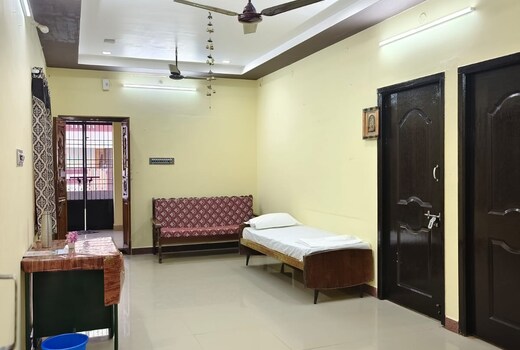 SaiHome Stay