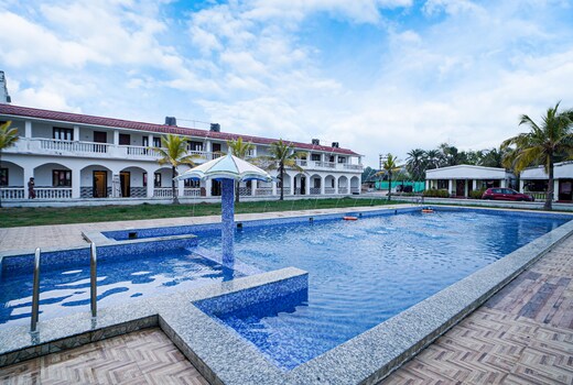 Silver Sand Eco Resort