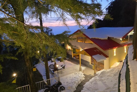 Mary's Chalet