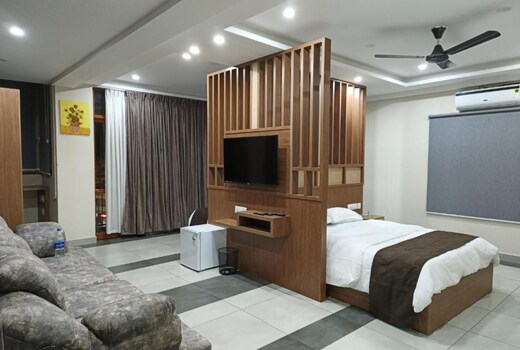 Arakkal Guest House