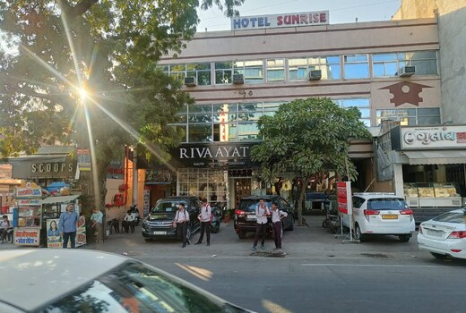 Sunrise Hotel
