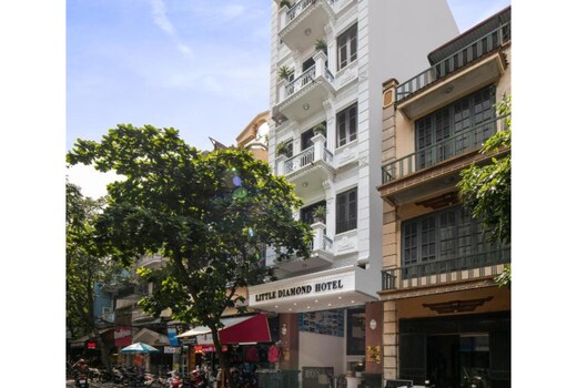 Little Diamond Hotel