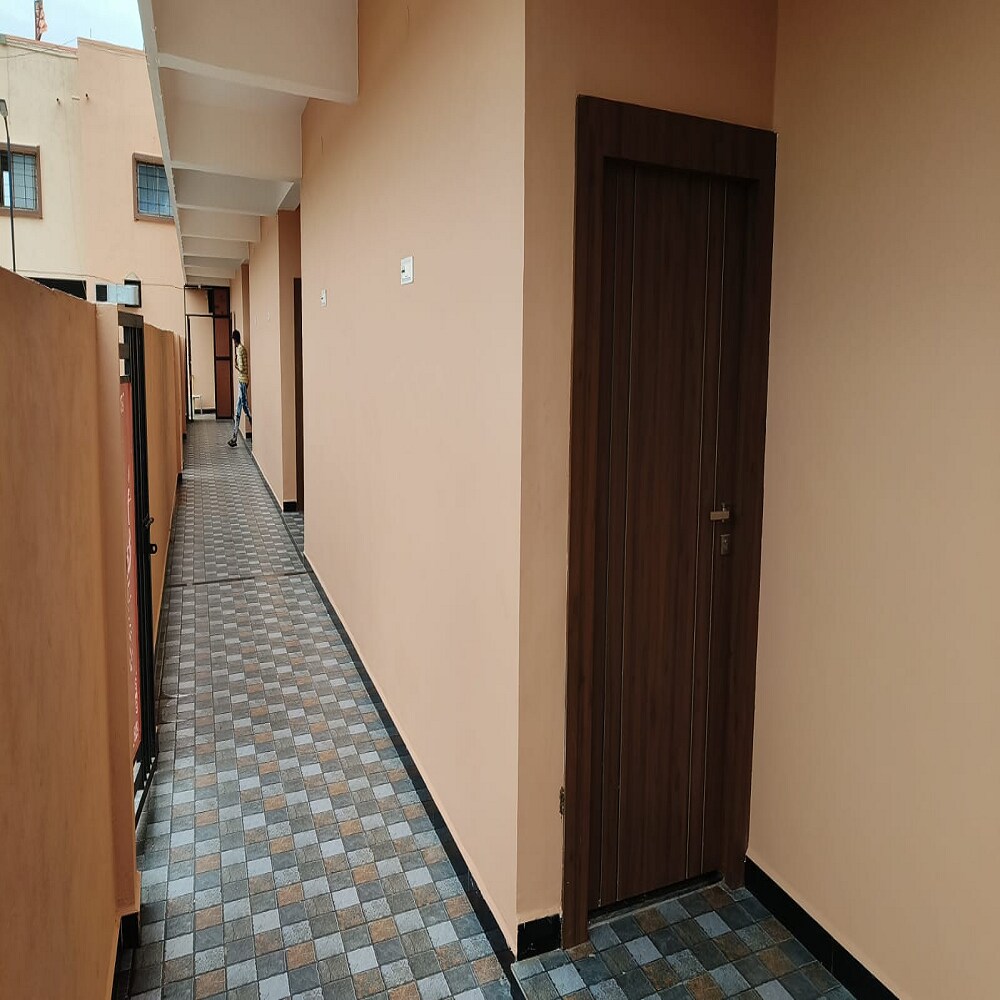 Hotel Vaishnavi Inn
