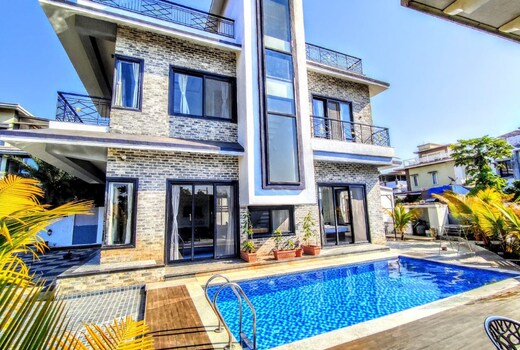 Seven C Villa