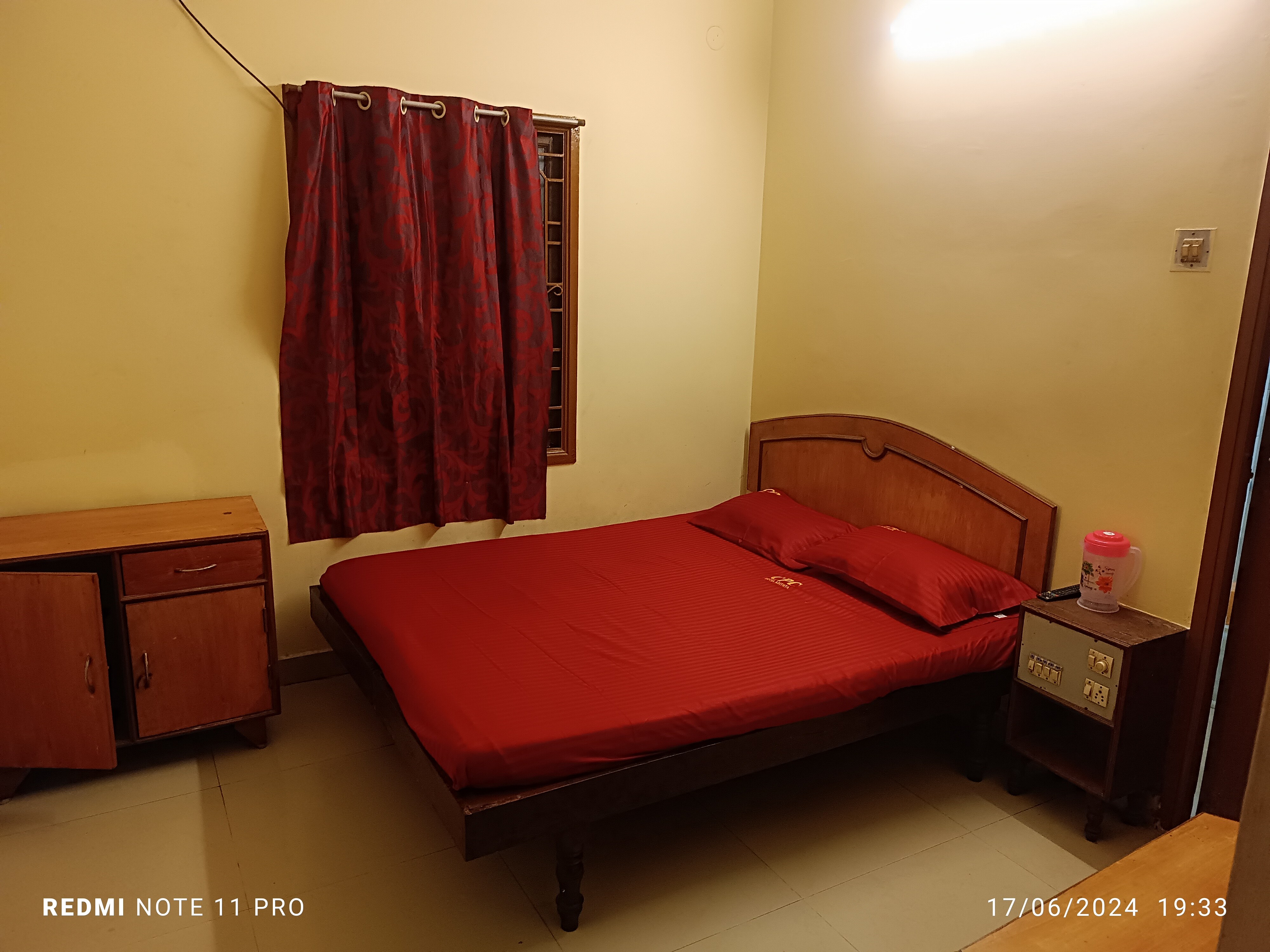 ADITHYA BOARDING & LODGING