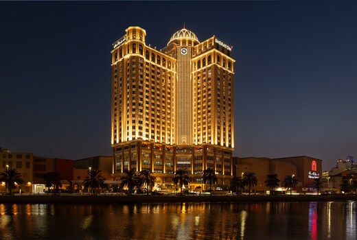 Sheraton Mall of the Emirates Hotel, Dubai