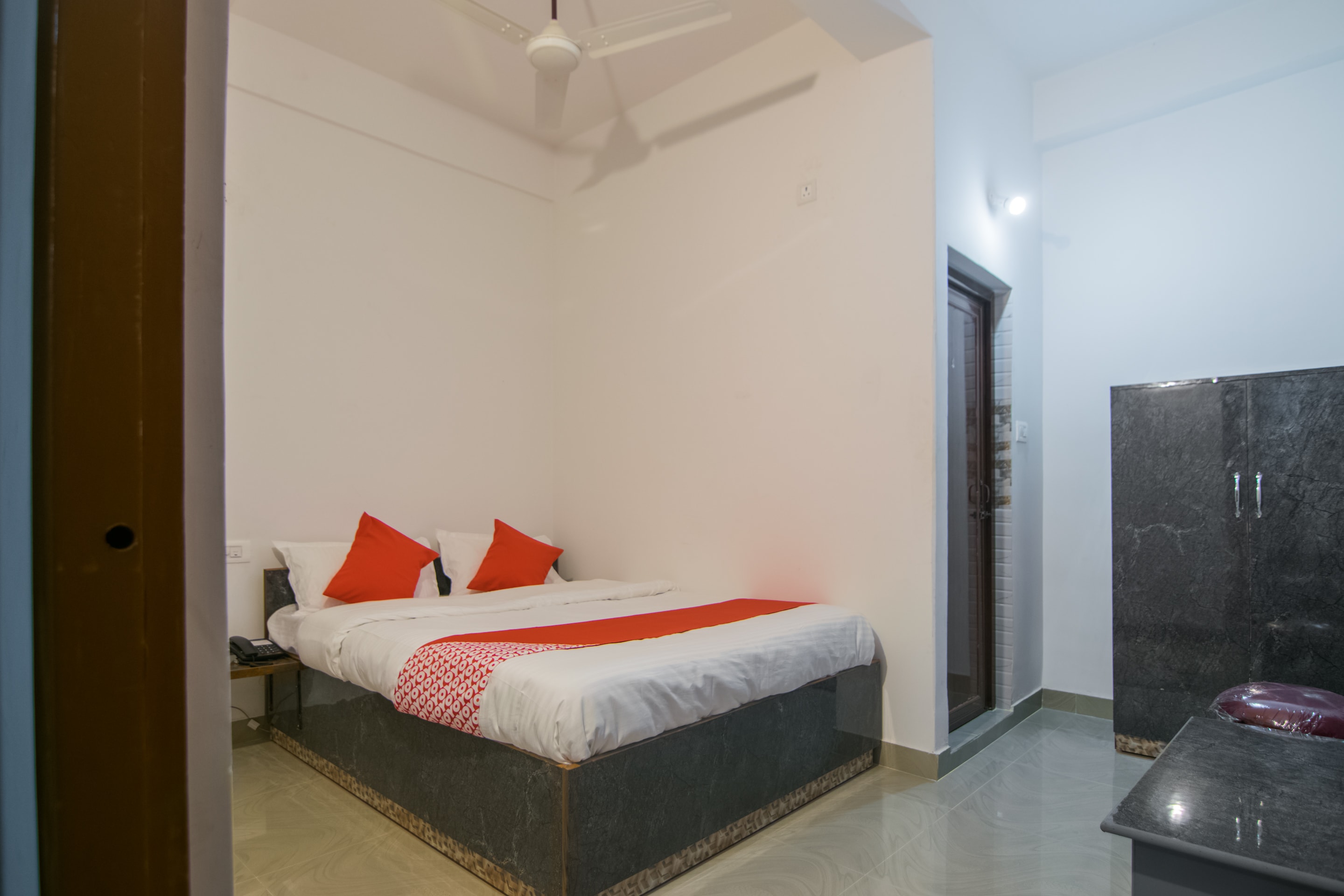 Hotel O Jp Homes