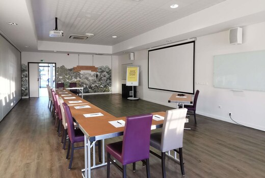 ibis Styles Montargis Arboria Hotel