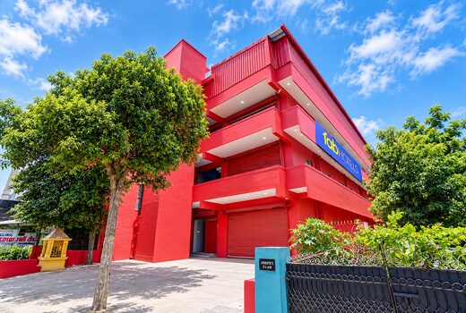 FabHotel Senthur Murugaan Residency