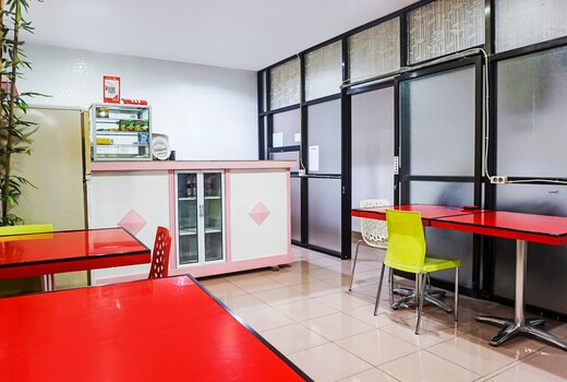 Hotel O Homestay Madu Makassar