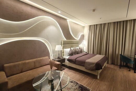 Essence by Rivique Inn Where Dreams Check In