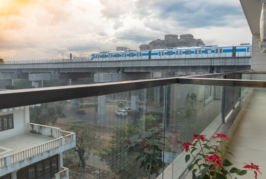 Zest.Living - near One Horizon Center