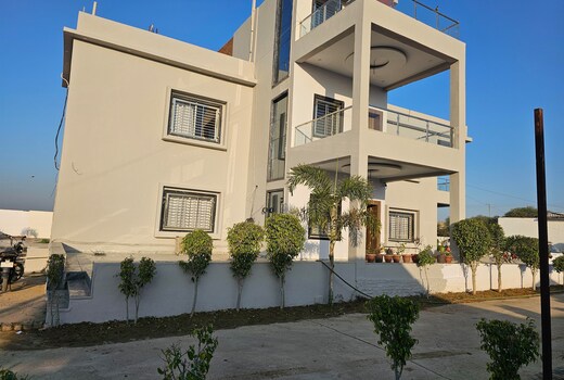 Hotel Raghuveer Inn Resort