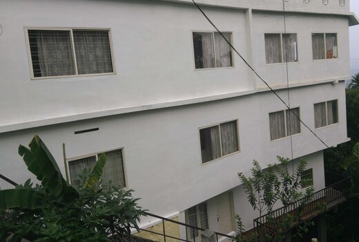 Snow Moon Homestay