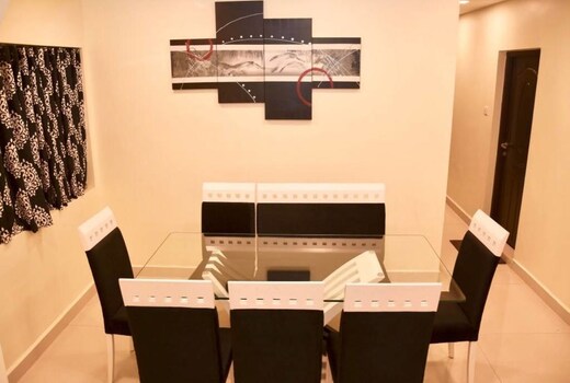 Arowana Villa
