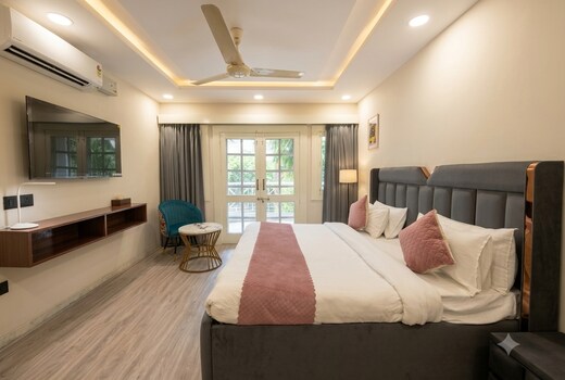 Ambience Signature Stay Gurgaon | Golf Course Road | DLF Phase 3