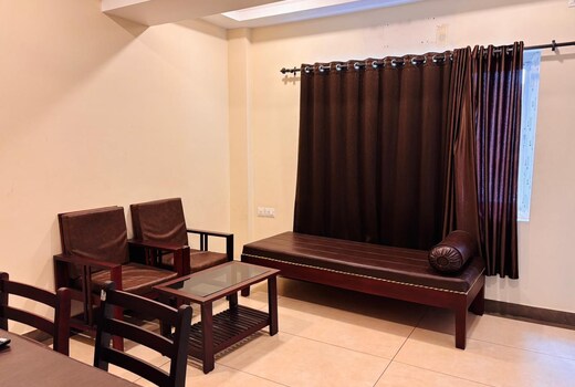 Guruvayoor Suites Near Railway Station