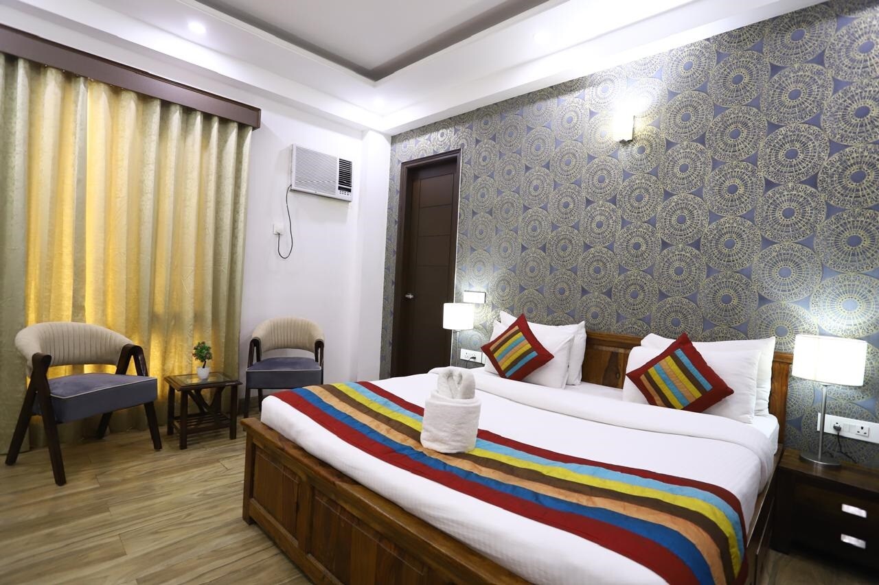 Corporate Prime Huda City Centre