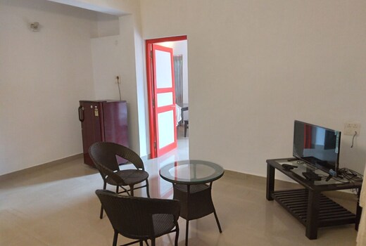 Red Monkey Apartments