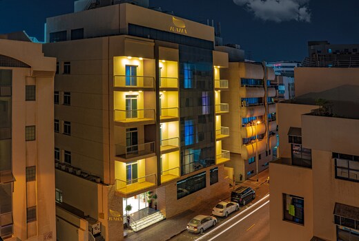 Raha Grand Hotel