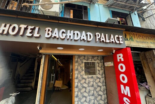 Hotel Baghdad Palace