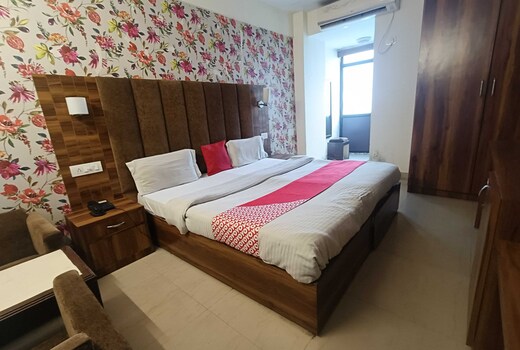 Collection O Lansdowne Viewpoint