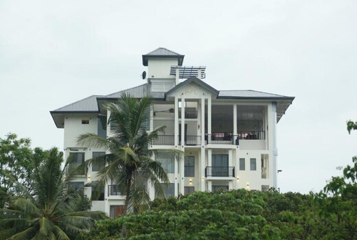 RIVENDELL HOTEL