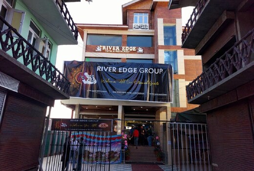 New River Edge
