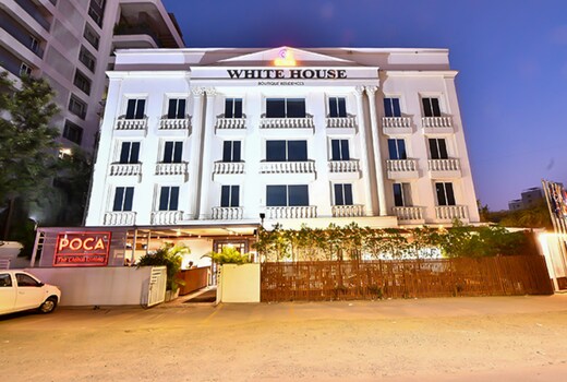 Avanse Millora Click White House Residency Service Apartment, Vadodara