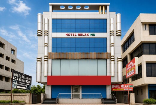 FabHotel Relax Inn