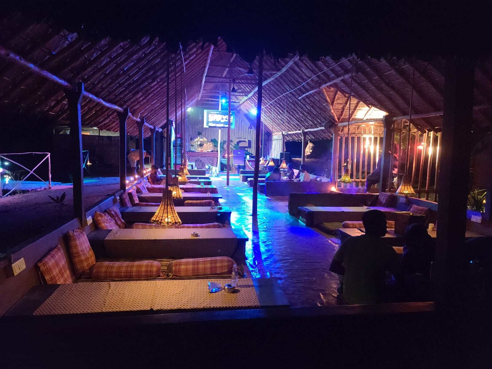 Rocky Meadows Resort Hampi