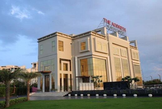 Red Carpet Trot Hotels