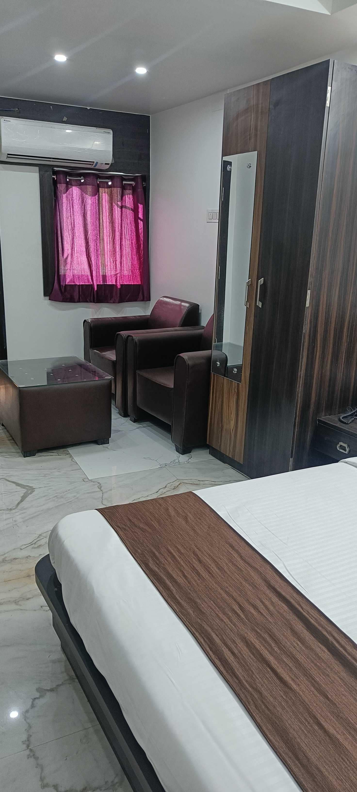 Super Hotel O Royal Inn
