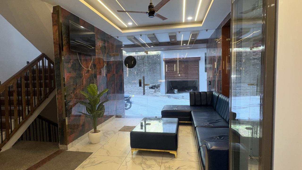 Main gallery