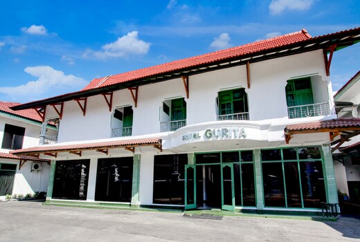 Hotel O Gurita