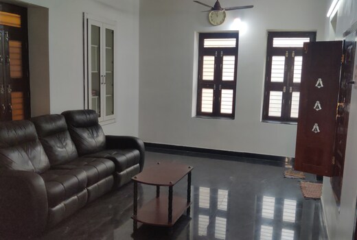 Meenakshi Villa
