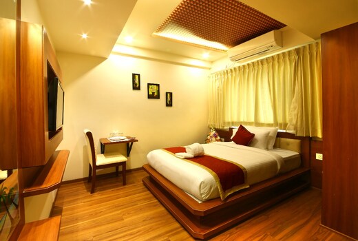 Hotel Sri Alok Park