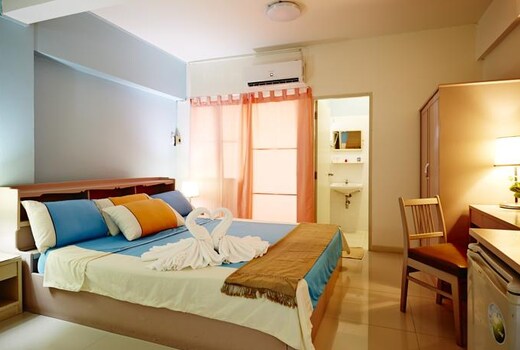 We Train Don Muang Airport Hotel