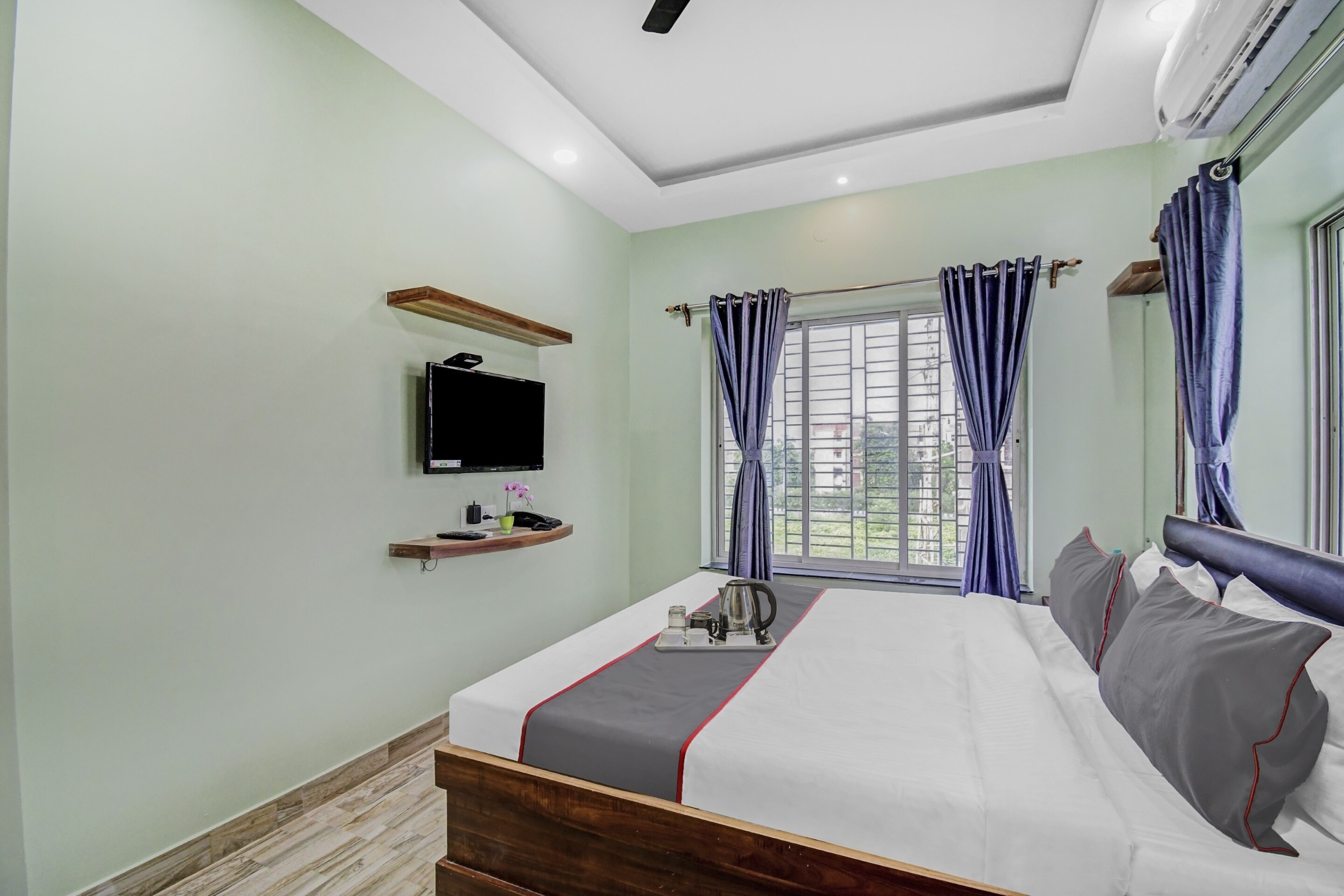 Hotel O Avro