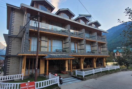 Chambyal's Retreat