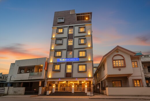 FabHotel SK OAK Suites -RR Nagar