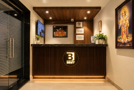Hotel Best - Near Kokilaben Hospital