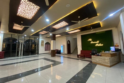 THE EMERALD PALACE