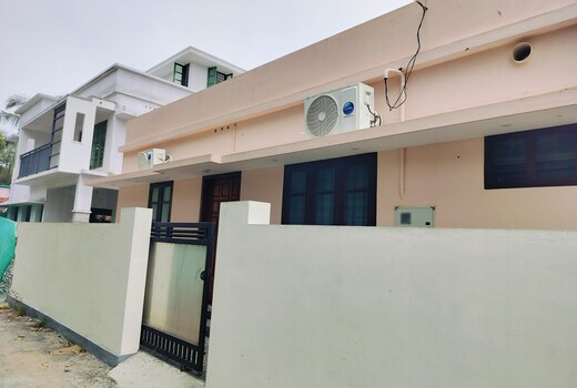 Canan suites tourist home