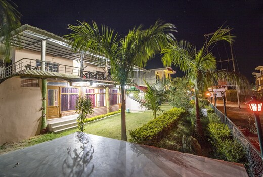 Hotel Sunshine Madhai