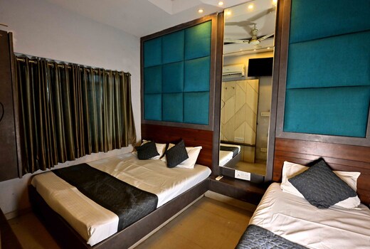 Agrawal Hotel And Lodge