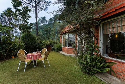 V are Family | Five Divine Woods 3 BHK Villa