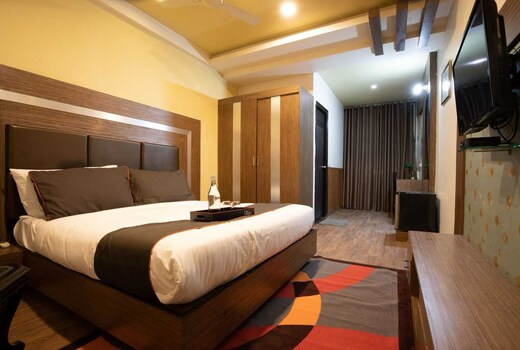 Super Collection O Kokapet